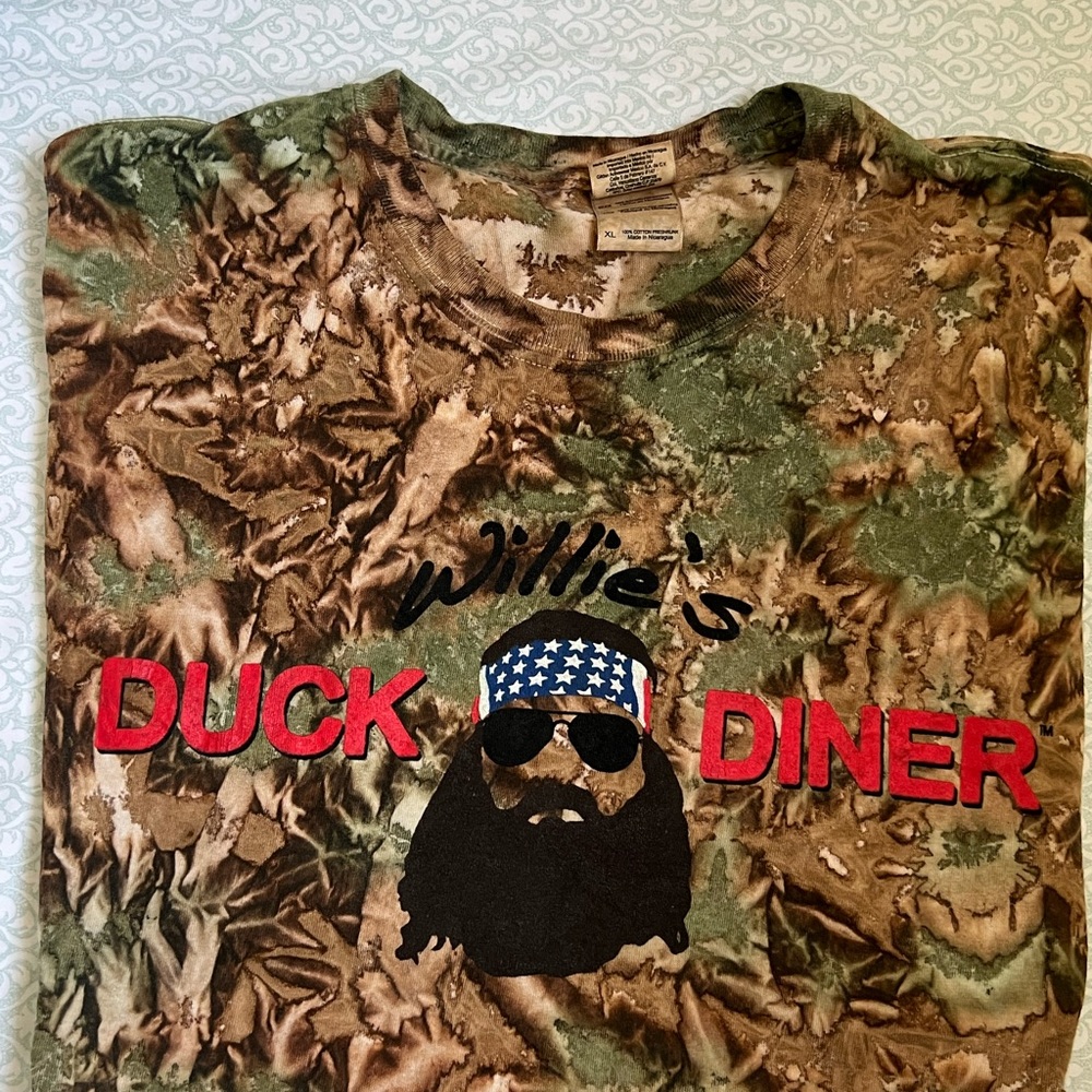 Thrifted Willie’s Duck Diner Camo Tee